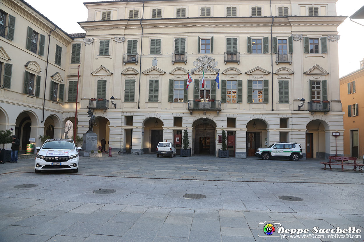 VBS_7791 - Consegna nuova auto al SEA - Servizio Emergenza Anziani.jpg
